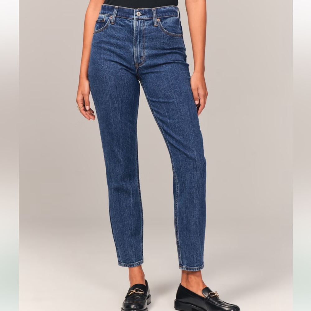 Abercrombie High Rise Mom Jean